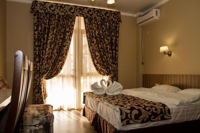 Hotel San Arda Gagry Zewnętrze zdjęcie