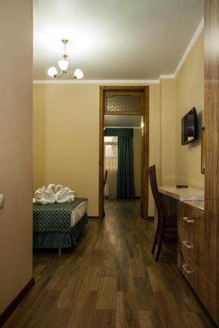 Hotel San Arda Gagry Zewnętrze zdjęcie